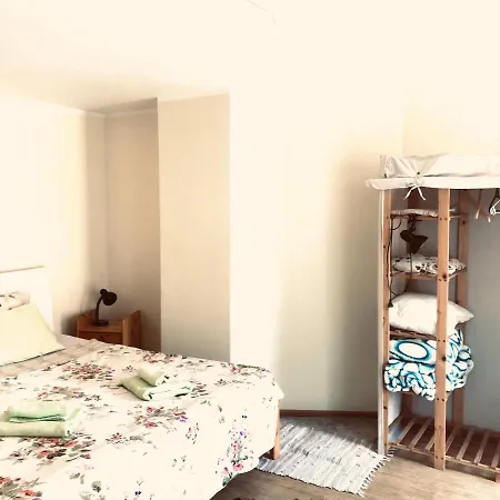 Cozy Roosi Guest apartment 1, free parking Apartament *
