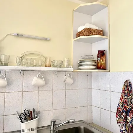 Cozy Roosi Guest apartment 1, free parking Apartament *